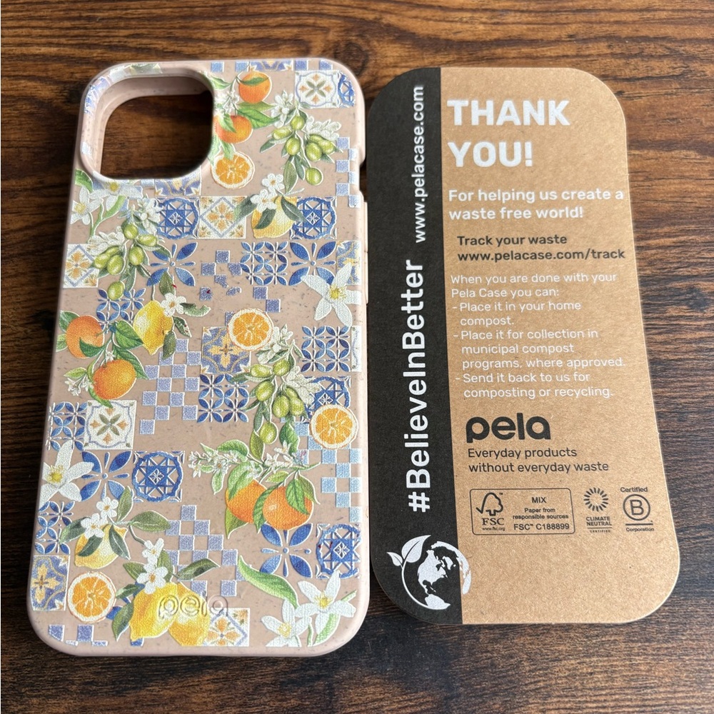 Pela iPhone 14 case - Seashell Amalfi Fruits